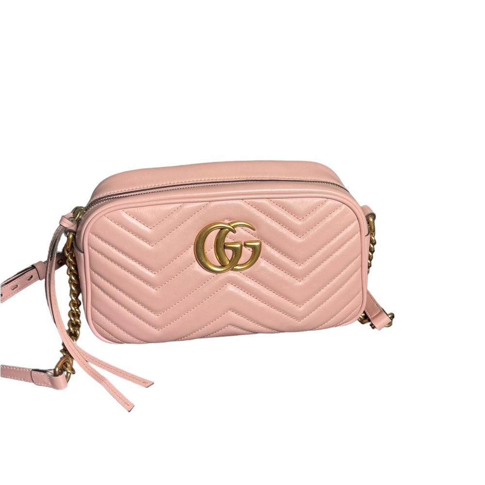 Gucci GG Marmont Matelassé Mini Camera Bag